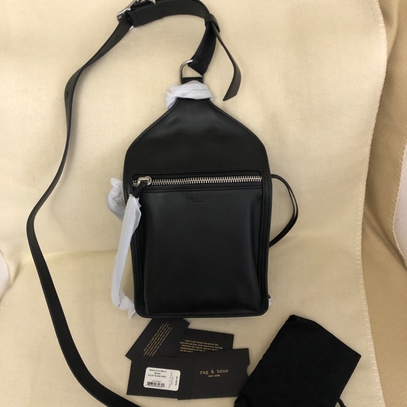 Elliot Sling Pack Smooth Leather Medium Crossbody - Picture 8 of 10